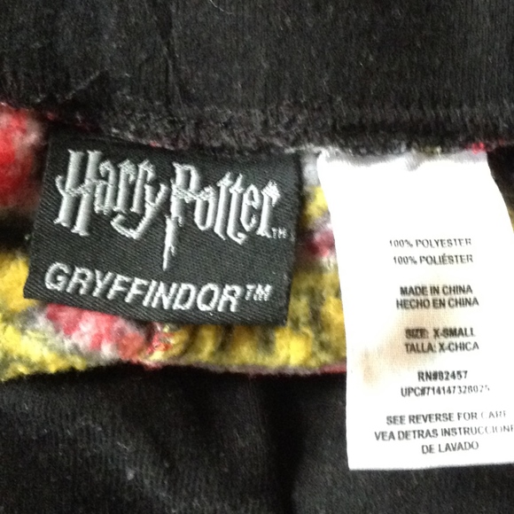 Harry Potter Gryffindor Pajama Pants - Picture 6 of 6